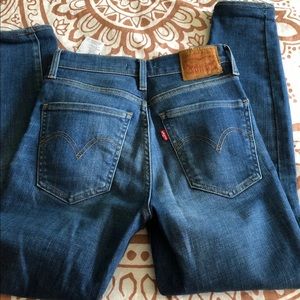 Levi 25” inseam mile high skinny jean